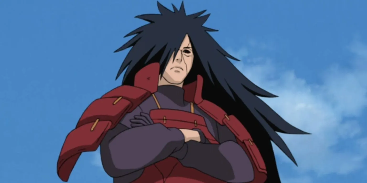 Мадара Учиха смотрит на врагов сверху вниз в «Наруто»