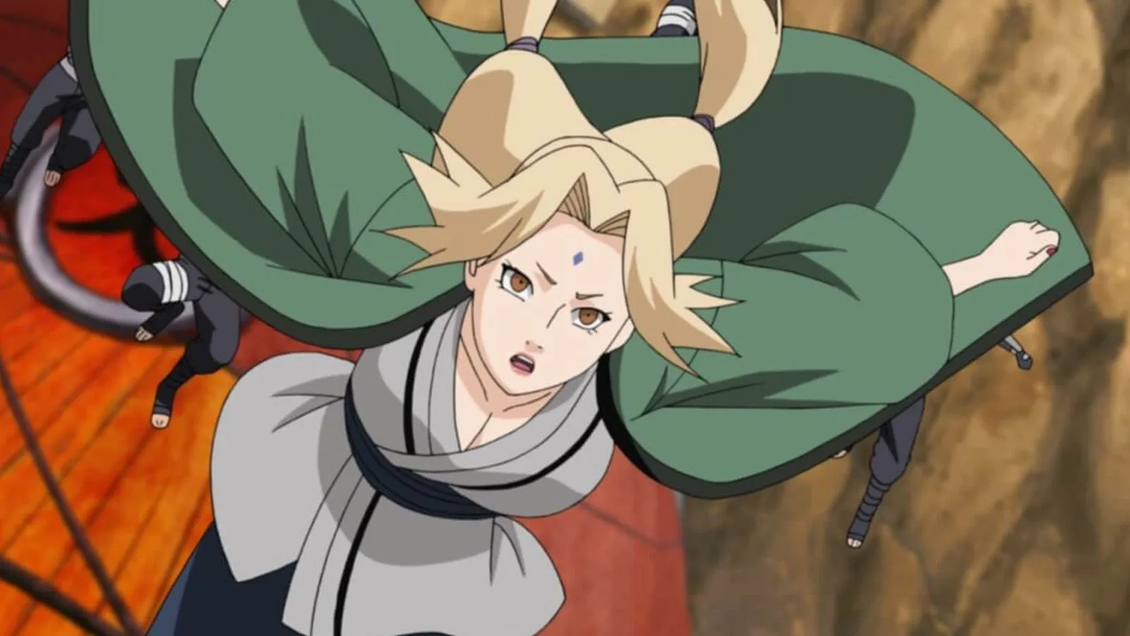 Пятый хокаге Цунадэ в бою в аниме «Наруто: Ураганные хроники»