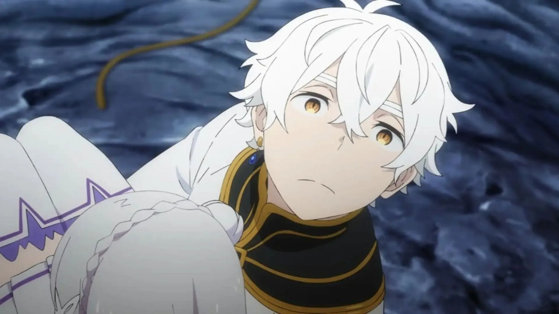 Регулус Корниас держит Эмилию — кадр из 4 сезона «Re:Zero»